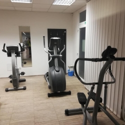 r&r gym pri stadione 19 kralovsky chlmec fitnescentrum na e-fitko.sk