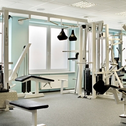 fitness club lochness gbelska 19 zahorska bystrica fitnescentrum na e-fitko.sk