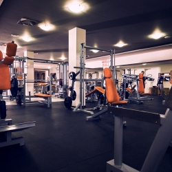 olymp center rolnickej skoly 1096 komarno fitnescentrum na e-fitko.sk